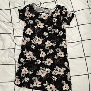 Floral Hollister tshirt dress